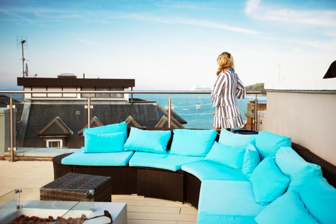 Seafarer'S View - 6 Bedroom Townhouse In Cowes, Parking & Seaviews. Cowes  Esterno foto